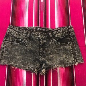 Volcom Sydney cut off jean shorts